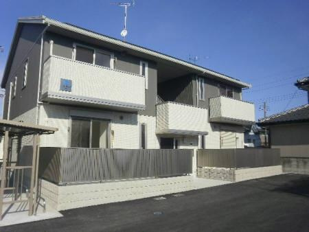 Reciente Ｂの外観