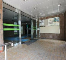高井戸永谷マンションのエントランス