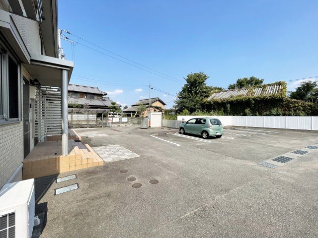 ＢＡＹ　ＢＲＡＮＣＨＥの駐車場