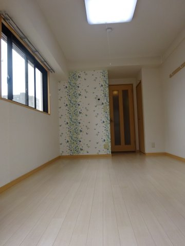 スカラベマンションの洋室