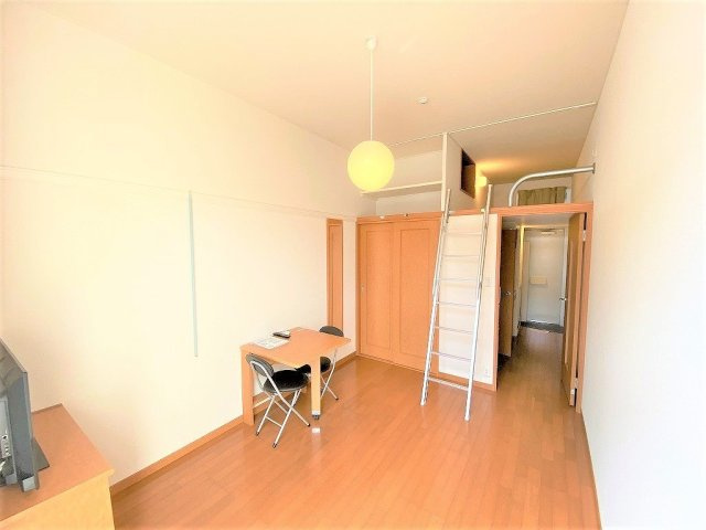 レオパレス中津瀬の洋室|画像10