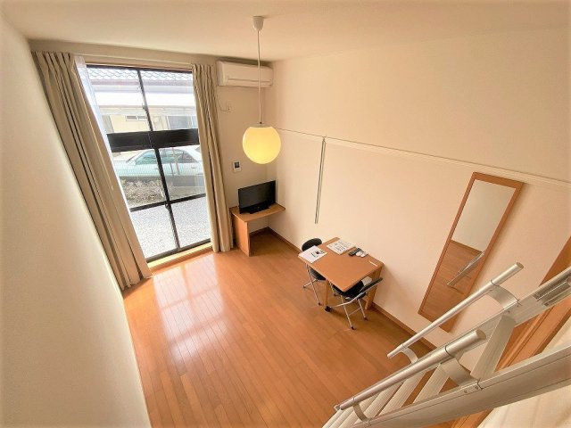 レオパレス中津瀬の洋室|画像5