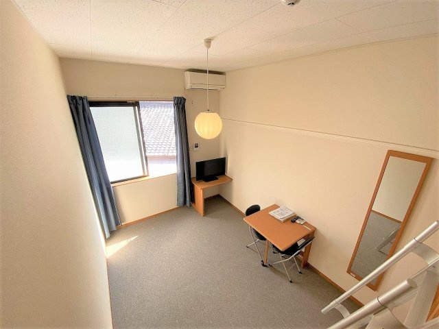 レオパレス中津瀬の洋室|画像6