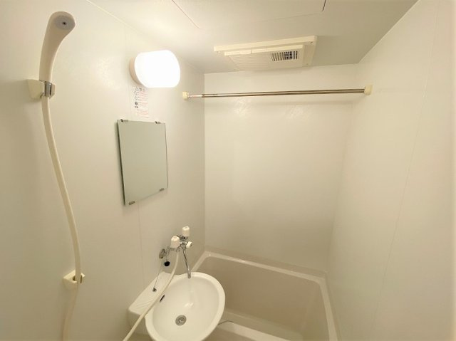 レオパレス中津瀬の浴室|画像8