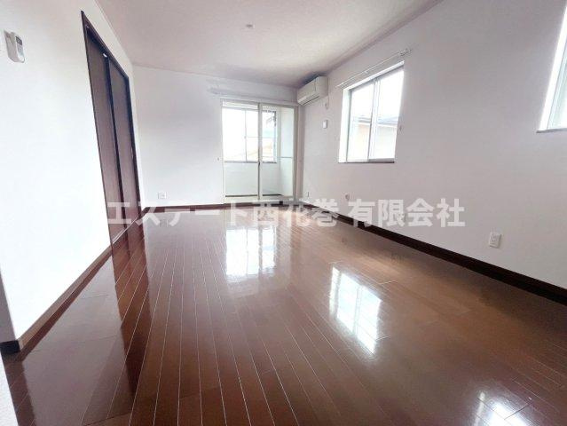 コーポKの居間・リビング|リビング収納