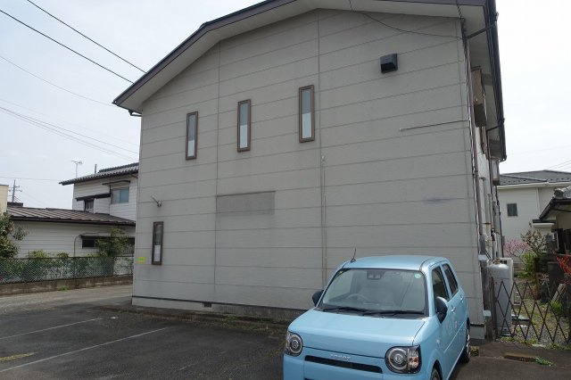 高崎市上小鳥町　中古住宅の外観