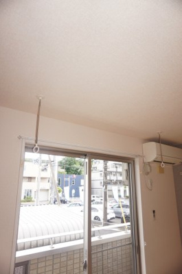 【内装】 | サニーフラット三ツ沢 | サニーフラット三ツ沢　室内干し