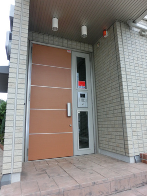 【エントランス】 | サニーフラット三ツ沢 | サニーフラット三ツ沢　エントランス



