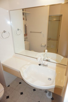 【洗面所】 | サニーフラット三ツ沢 | サニーフラット三ツ沢　独立洗面台