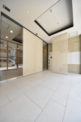 【エントランス】 | スプランディッド元町山手