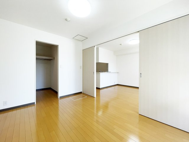 フォブールマドカの居間・リビング