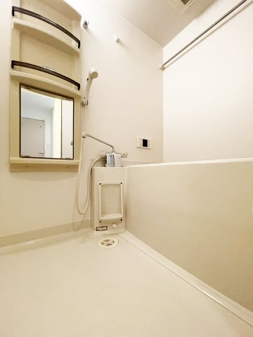 フォブールマドカの浴室