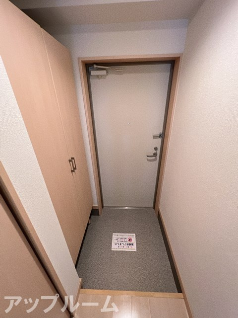 Charmant　Mukaiyamaの玄関