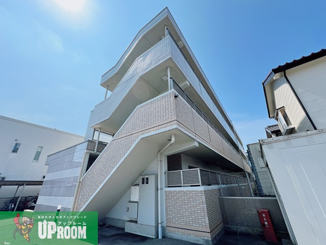 Charmant　Mukaiyamaの外観