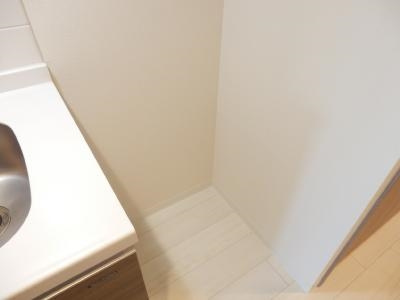 プレサンス京都四条大宮のその他|冷蔵庫設置スペース