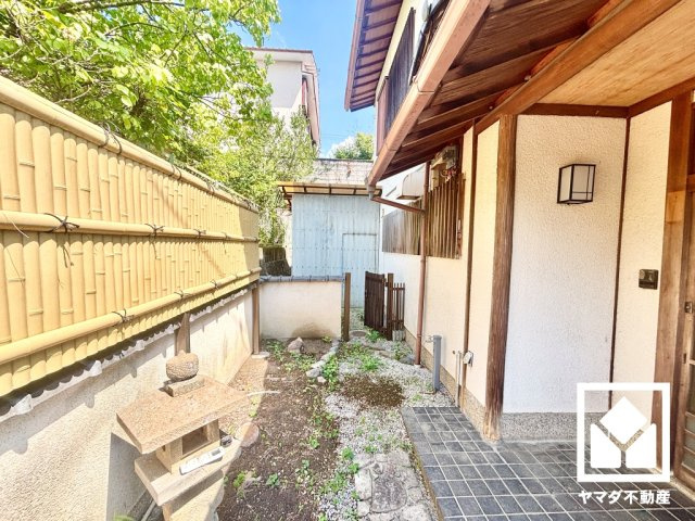 伏見区深草南明町の外観
