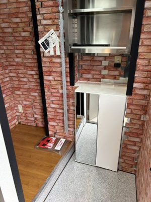 【玄関】 | 興野戸建１Ｆ