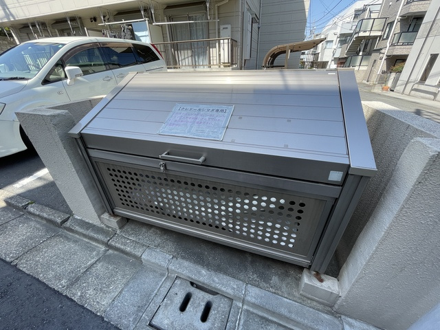 クレドールシマダのその他共用部分|★敷地内ゴミストッカー★