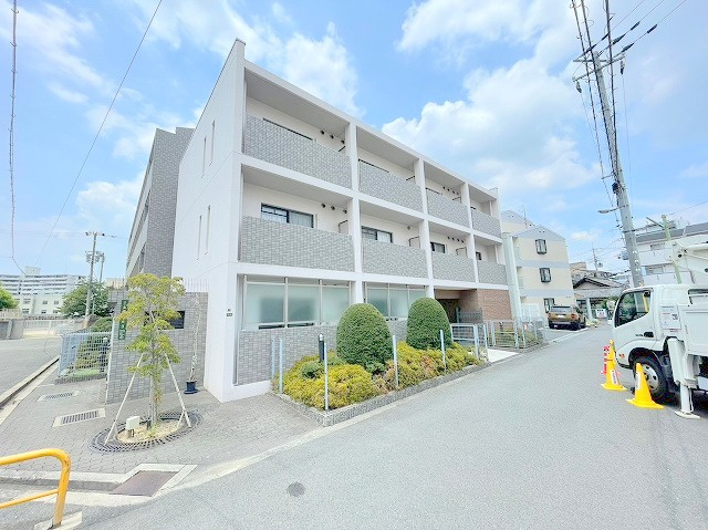 リセスコート2の外観