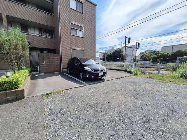 Ｒａｆｆｉｎｅ　Ｙｕｕの駐車場