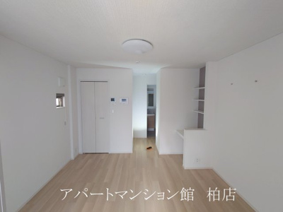 【居間・リビング】 | ラ・メール・ソレイユ