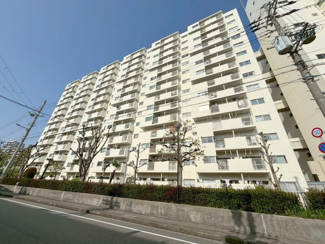 新北野第2コーポ西棟の外観