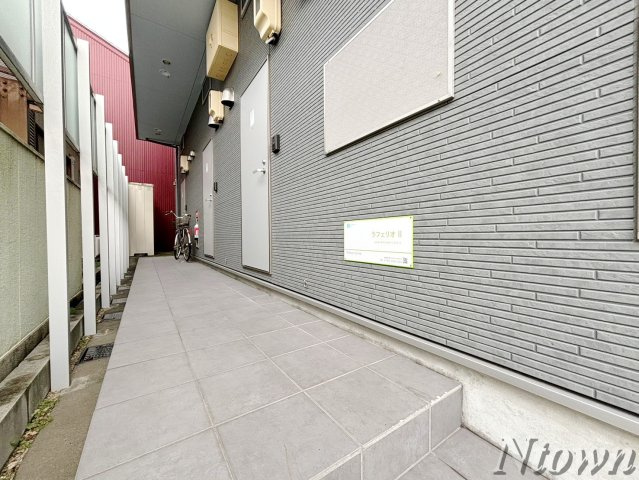 【ロビー】 | ラフェリオⅡ | 建物の内部です