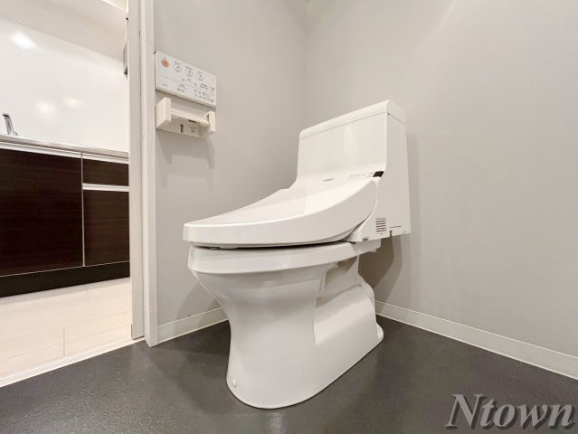 【トイレ】 | ラフェリオⅡ | 清潔感のあるトイレです