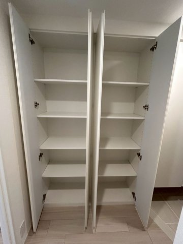 コンフォリアリヴ東池袋の収納