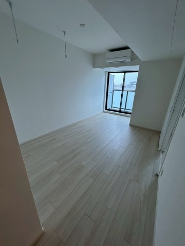 コンフォリアリヴ東池袋の居間・リビング