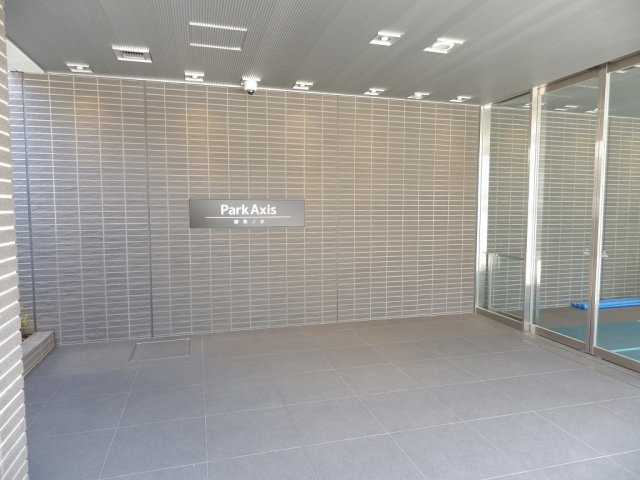 パークアクシス御茶ノ水のエントランス