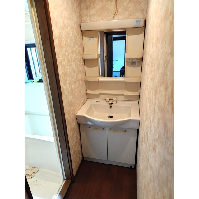 岐阜市日野南５丁目の店舗一部の洗面所|1階部分