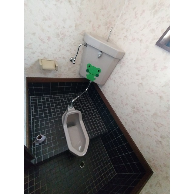 岐阜市日野南５丁目の店舗一部のトイレ|1階店舗部分