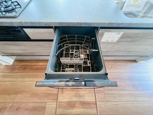 ケイアイグレイス／南区富合町１期／１号棟のキッチン|食洗器付きなので食事のあとの片付けも手間が省けます。
