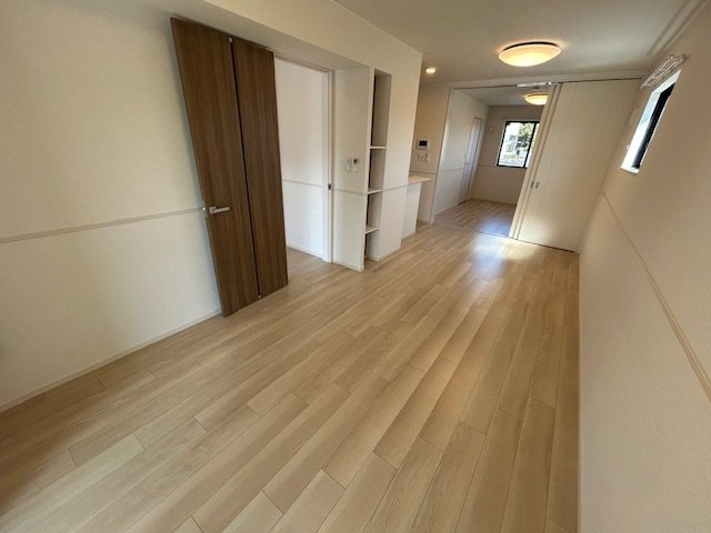 朝倉市馬田のアパートの居間・リビング|おしゃれなリビングです