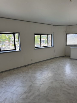 【居間・リビング】 | 岩屋北町店舗