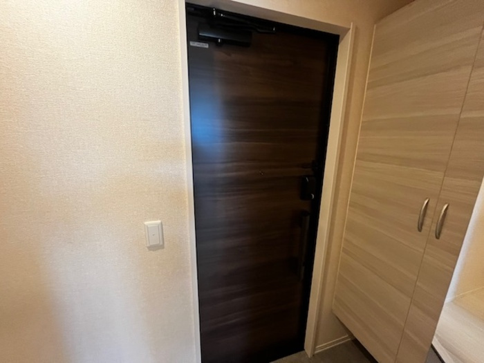 D-room姉体ⅢBの玄関