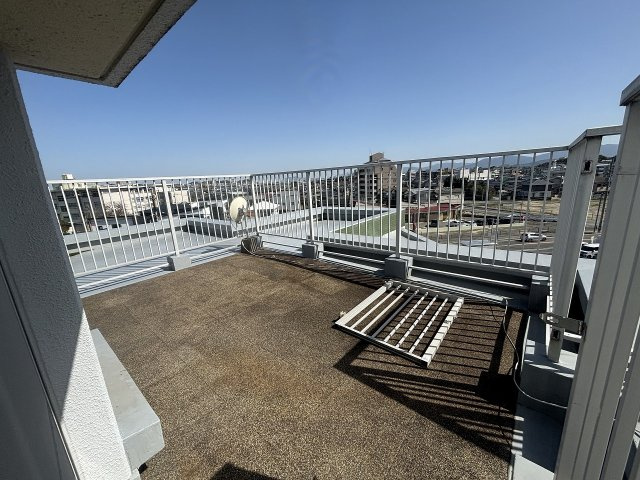 クローバー花畑ガーデンのバルコニー