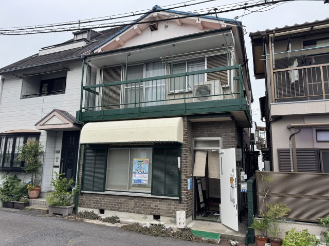 大津市栄町の住宅付店舗一部
