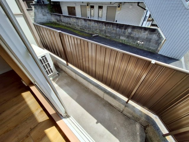 シティハイムフラワーコーポのバルコニー|★風通しのよいバルコニー★