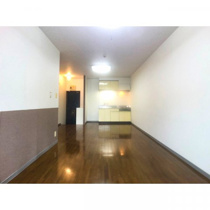 こちらのリビングで趣味の時間をお楽しみください