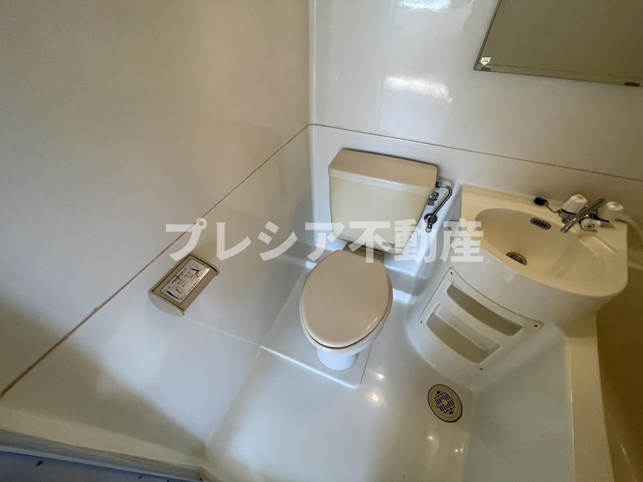 レジデンシア甲子園口のトイレ