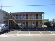 和田アパート敷地内駐車場の画像