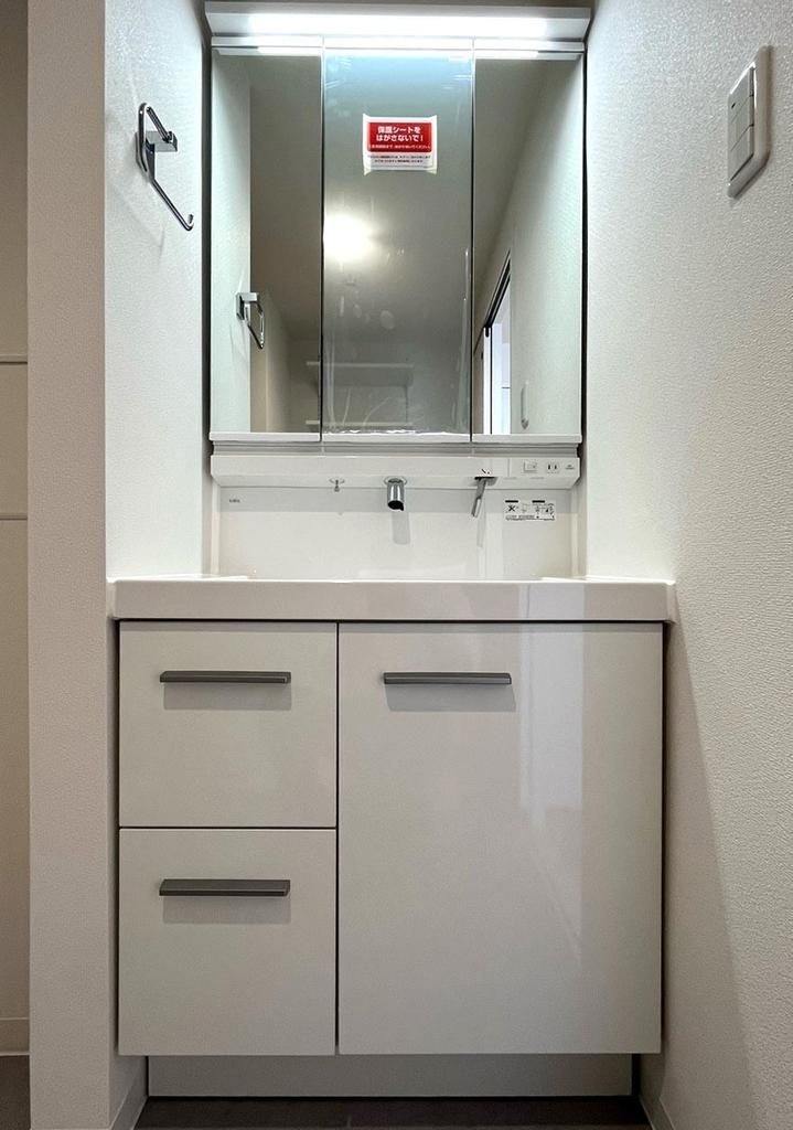 青梅市新町１丁目の中古マンションの独立洗面台