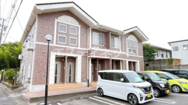 メゾンアンソレイエSの外観