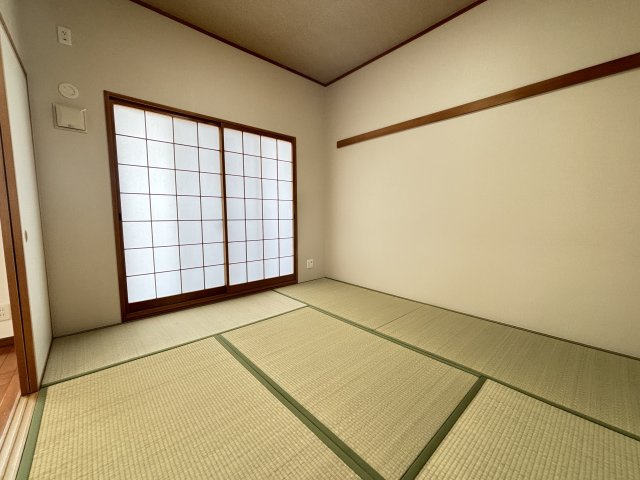 プレステージ大久保サウスヒルズの和室