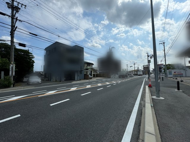 尾張旭市白鳳町２丁目土地の前面道路含む現地写真