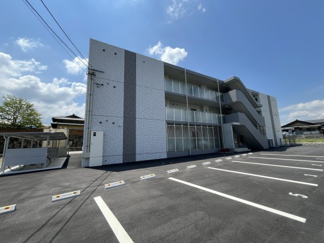 グランハウス長島の外観