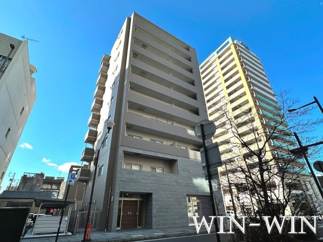 ペコラ広小路の外観