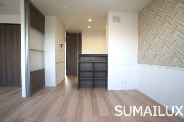 熊本市南区白藤２丁目のアパートの居間・リビング